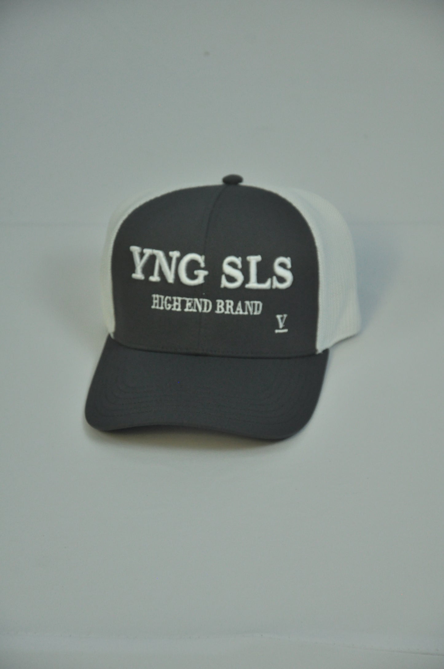 G.L CAP - GRIS