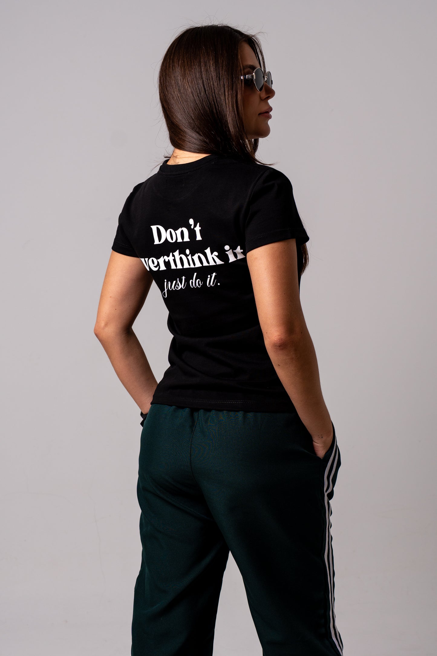 DON´T OVERTHINK T-SHIRT - BLACK