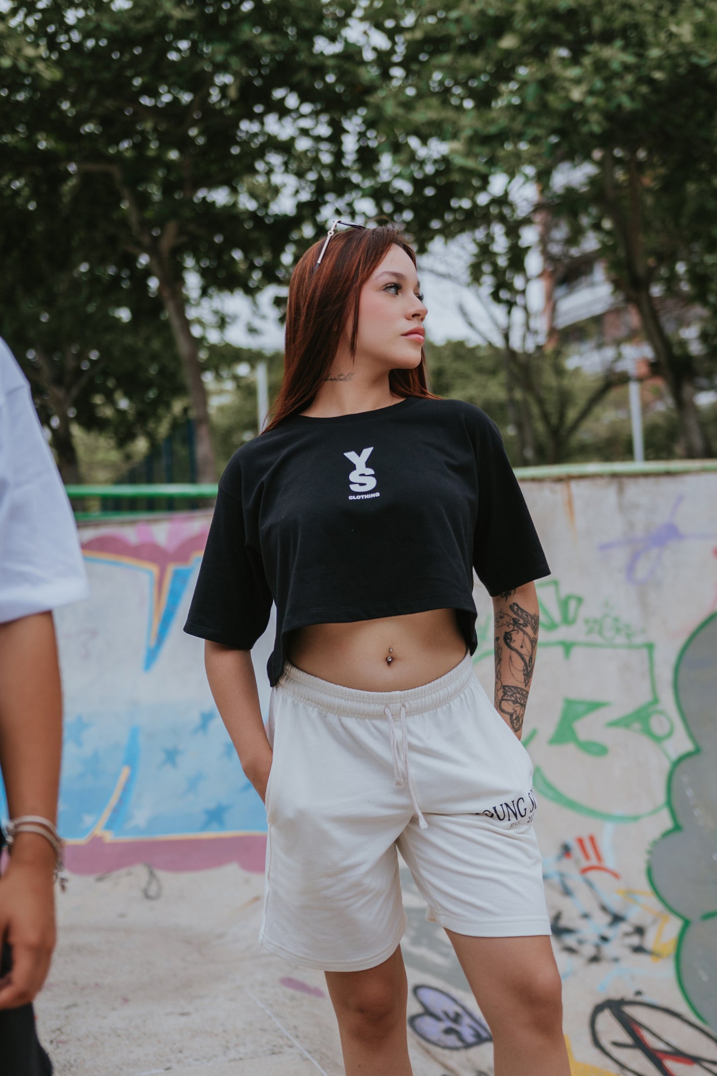 YS CROP TOP - NEGRO