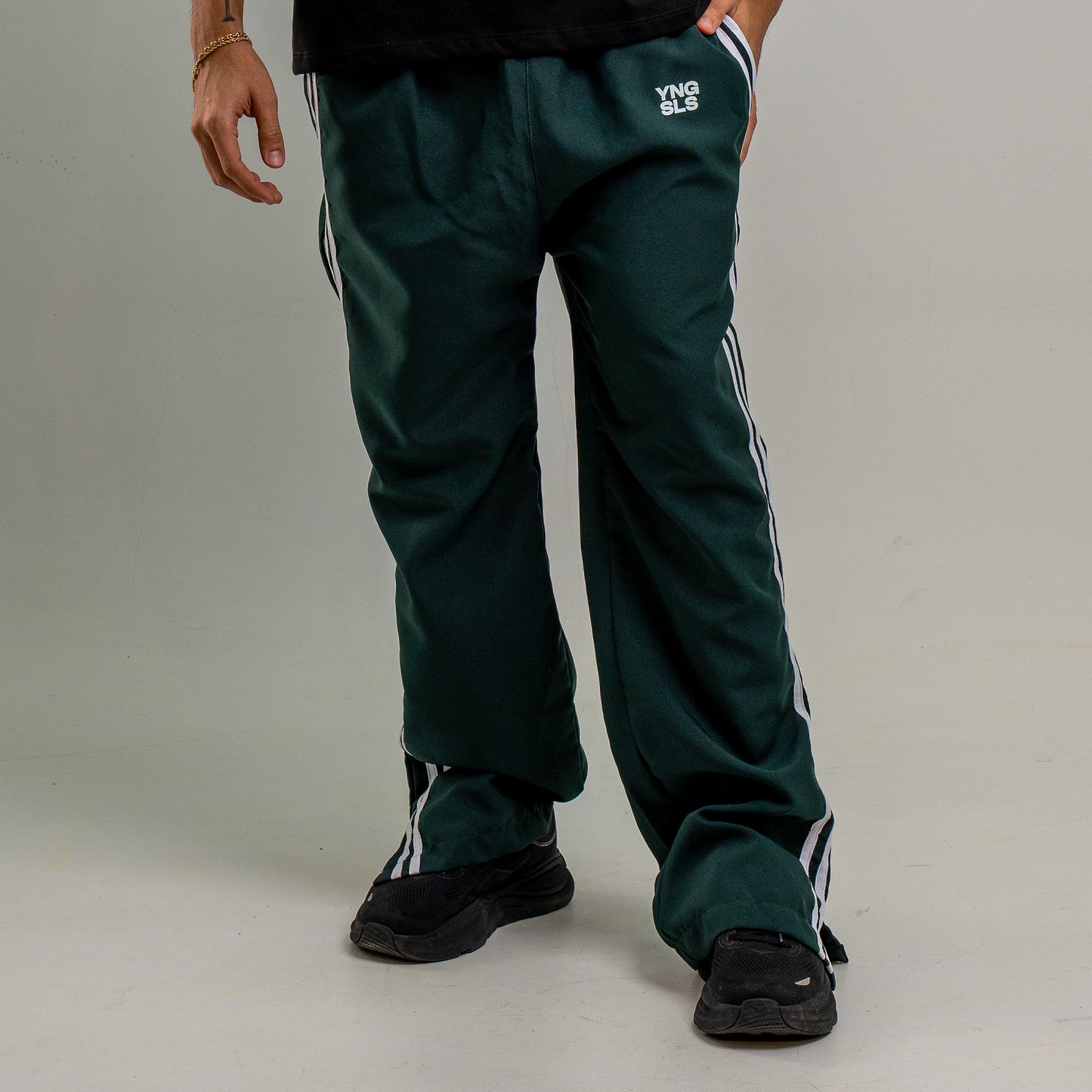 TRACK JOGGER – GREEN