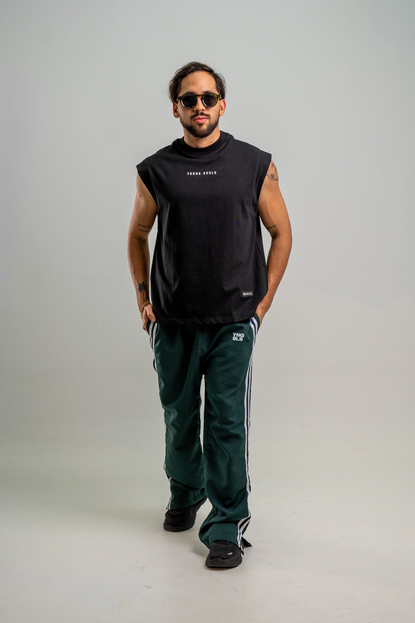 TRACK JOGGER – GREEN