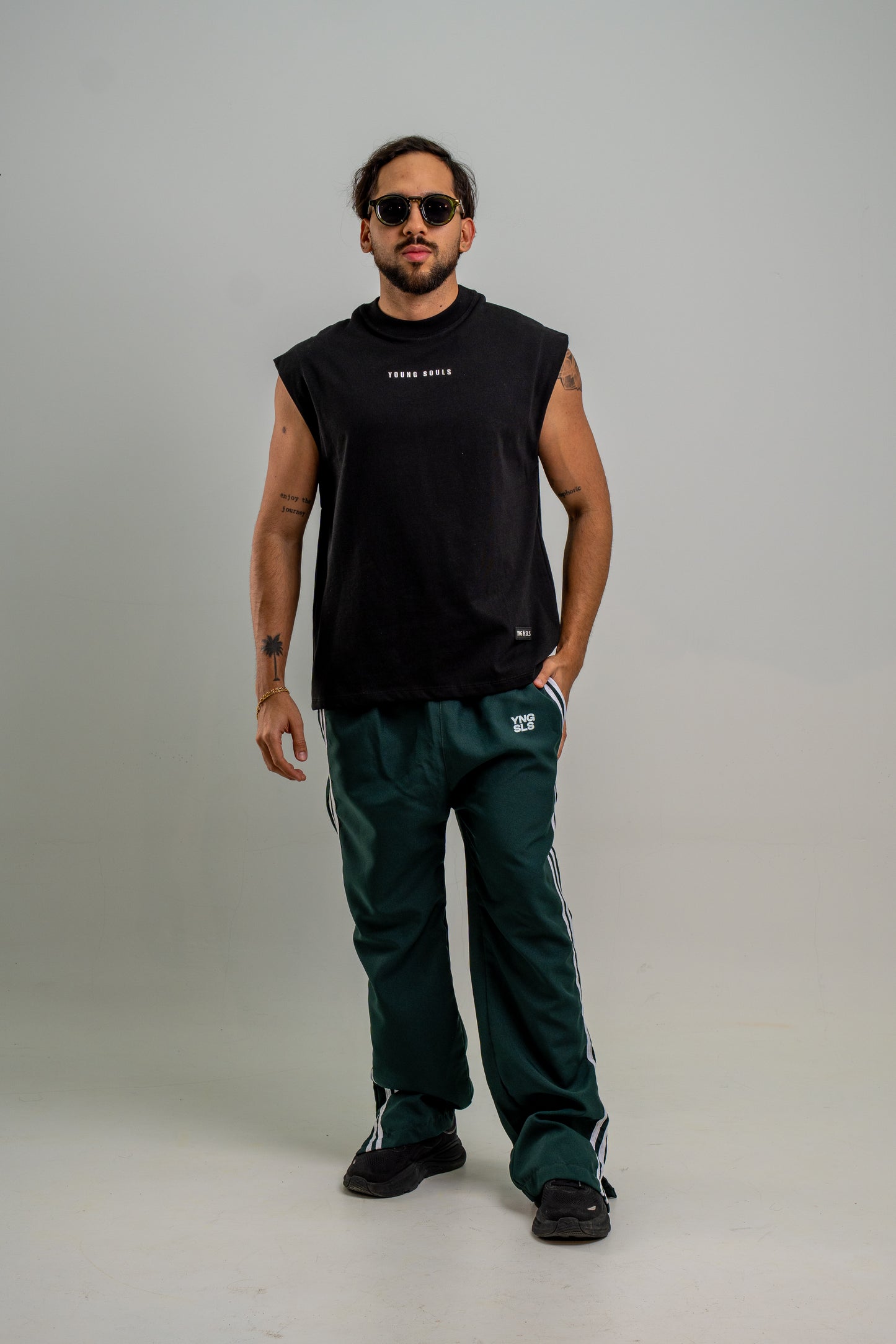 TRACK JOGGER – GREEN